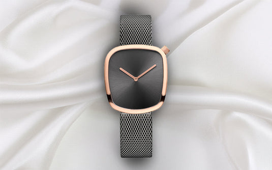 The Art of Minimal Elegance: Why Bering is India's Most Modern Gifting Choice