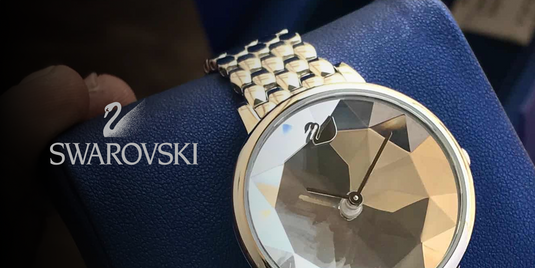 The Ultimate Swarovski Watch Gift Guide for the Holiday Season