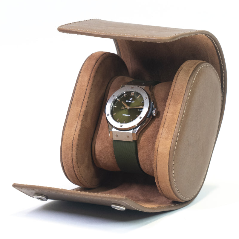 MIKIMOTO ブラウンレザーケース Light Brown Leather Watch Case - Single Timepiece Travel Organizer Box