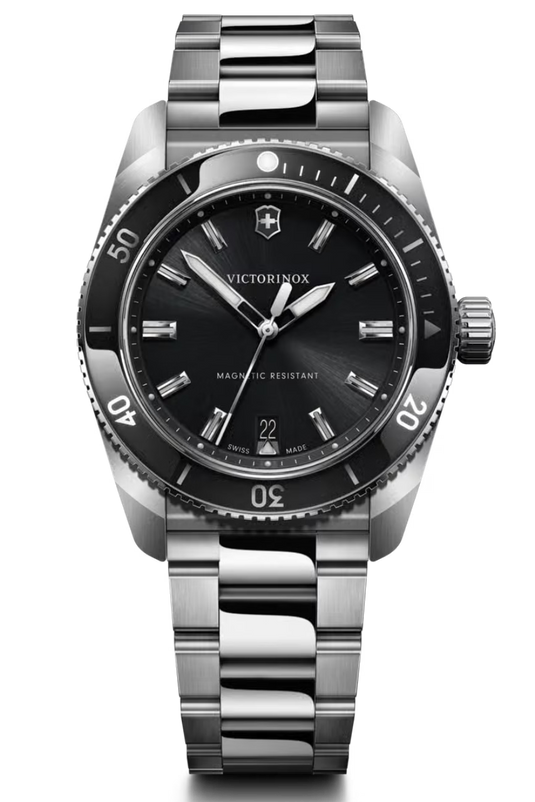 Victorinox Maverick Quartz Black Dial Quartz Men 39mm 242097