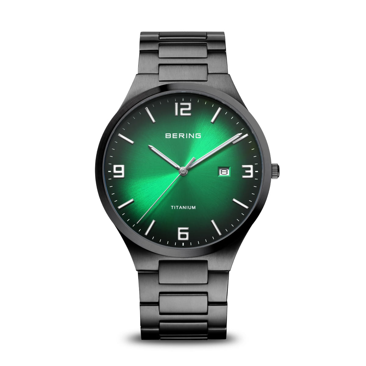 Bering Titane | Cadran Vert Soleillé Avec Guichet De Date | Bracelet En Bering Titane | Cadran Vert Soleillé Avec Guichet De Date | Bracelet En